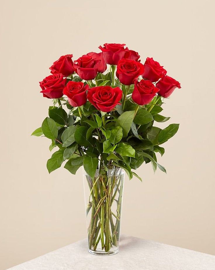 Roses in Vase – Bloomingsales